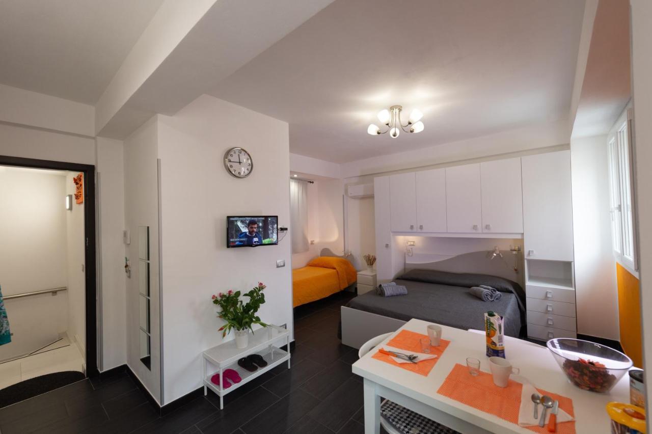 Vacanze A Casa Pozzallo Ngoại thất bức ảnh